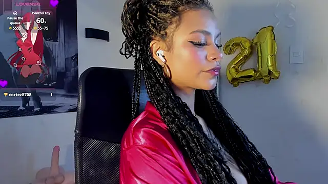 Snapshot of Stefany_44 chatting on 28, 4, 2026 Stefany 44 online show from 28, 4, 2026