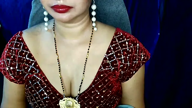 Snapshot of QUEEN_SAKHI- chatting on 29, 4, 2026 QUEEN SAKHI- online show from 29, 4, 2026
