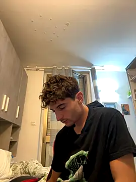 Snapshot of Thelouniost334___ chatting on 12, 9, 2025 Thelouniost334 online show from 12, 9, 2025