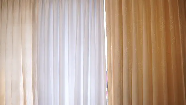 Ariaa Isabell online show from 17, 10, 2025