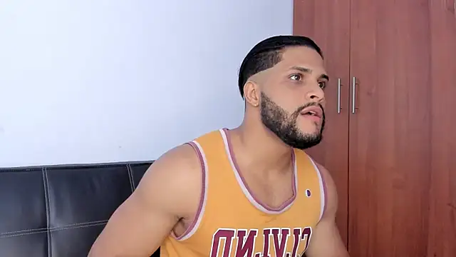 Pier Simons online show from 8, 11, 2025