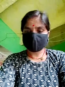 Snapshot of Suhani_cuty chatting on 30, 10, 2025 Suhani cuty online show from 30, 10, 2025