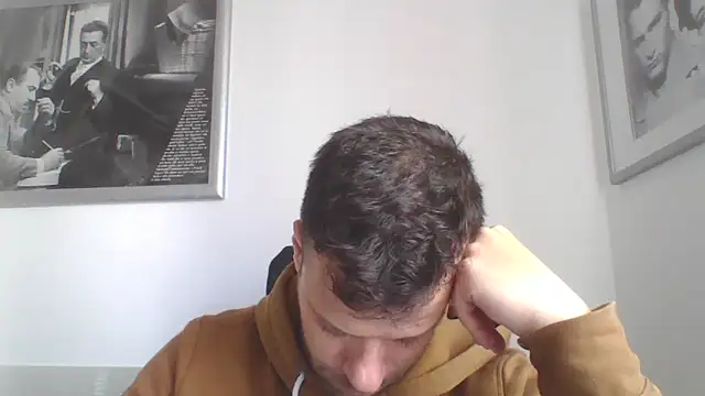 Snapshot of FROCETTO93 chatting on 29, 4, 2026 FROCETTO93 online show from 29, 4, 2026