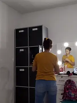 Merybeks online show from 17, 10, 2025