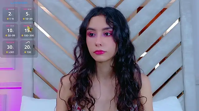 Sarah-Grace online show from 19, 11, 2025