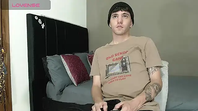 Matteo12  online show from 2, 3, 2026