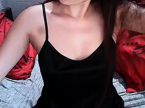 Snapshot of SexyHenesy chatting on 23, 6, 2026 SexyHenesy online show from 23, 6, 2026