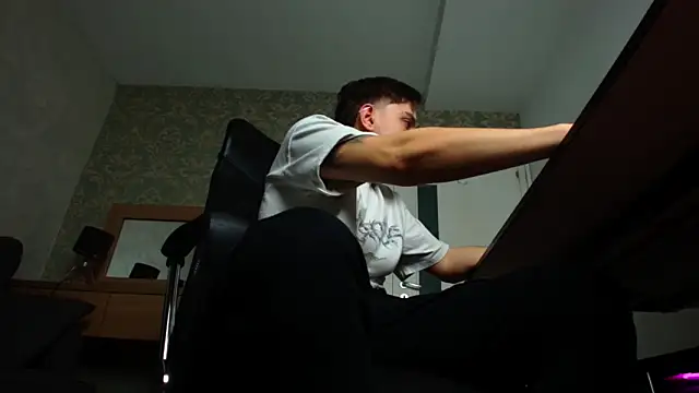 FelixStarkk online show from 1, 11, 2025