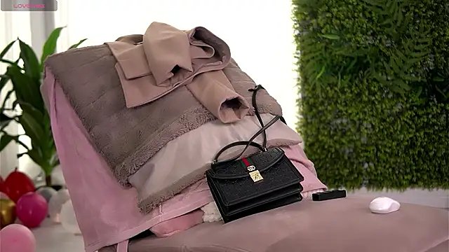 FreyaHeart online show from 8, 3, 2026