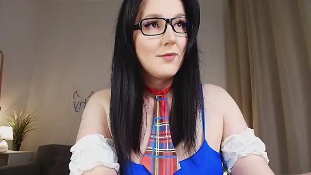 Snapshot of love_me__tonight_ chatting on 23, 9, 2025 love me tonight online show from 23, 9, 2025