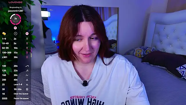 Snapshot of love_me__tonight_ chatting on 1, 5, 2026 love me tonight online show from 1, 5, 2026