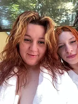 Snapshot of love_me__tonight_ chatting on 8, 6, 2026 love me tonight online show from 8, 6, 2026