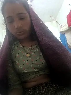 Hot raaani online show from 15, 12, 2025