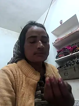 Snapshot of Hot_raaani chatting on 1, 2, 2026 Hot raaani online show from 1, 2, 2026