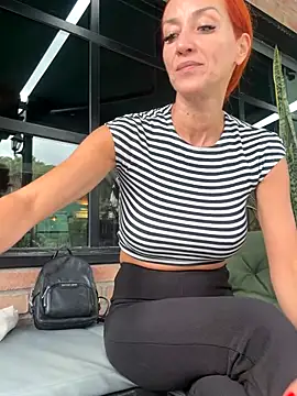 MikaelaBloom online show from 12, 10, 2025