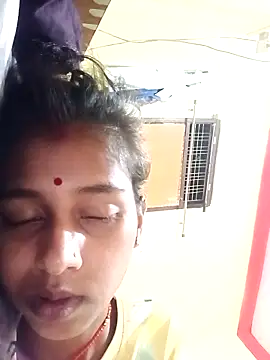 Saniye-143 online show from 14, 10, 2025