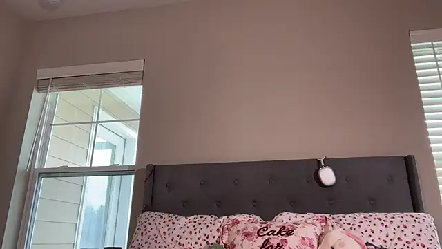 anamira1 online show from 3, 4, 2026