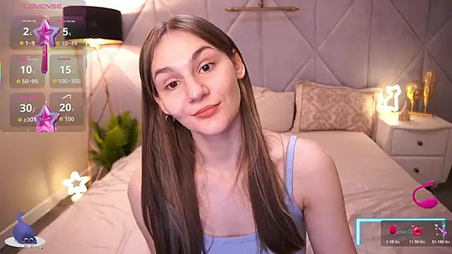 DiamondGoldie online show from 6, 11, 2025