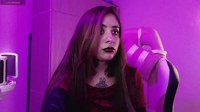 vainilla doll online show from 2, 12, 2025