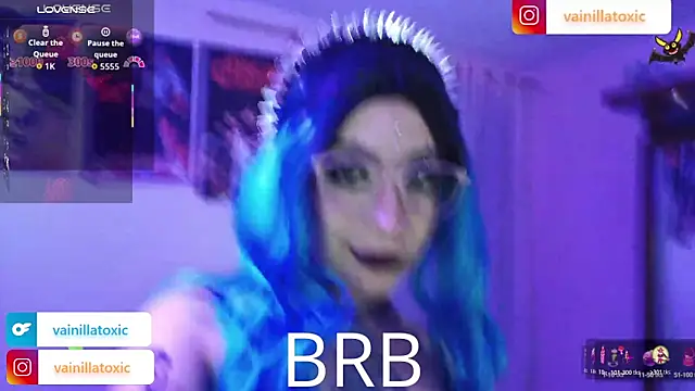 vainilla doll online show from 16, 12, 2025