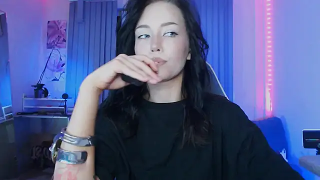 cutefrendlyuser online show from 27, 6, 2026