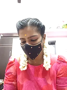 Snapshot of Tamil-Meenu12 chatting on 24, 4, 2026 Tamil-Meenu12 online show from 24, 4, 2026