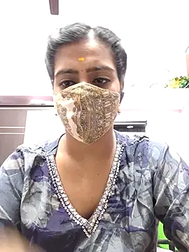 Snapshot of Tamil-Meenu12 chatting on 29, 4, 2026 Tamil-Meenu12 online show from 29, 4, 2026