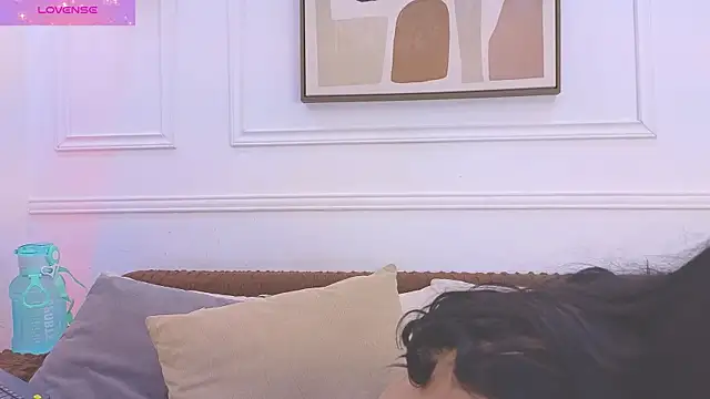 Daisy Price online show from 17, 4, 2026