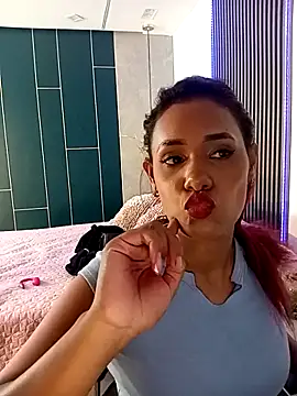 DollyBrowncc online show from 27, 3, 2026