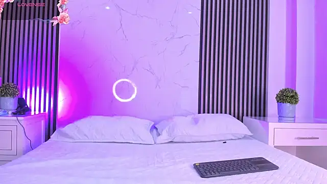 EimyAndMaxi online show from 12, 2, 2026