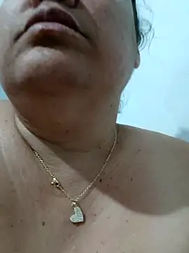 yaneth  online show from 7, 11, 2025