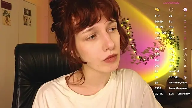 LeelooYolo online show from 7, 6, 2026