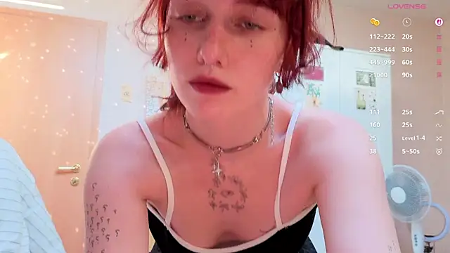 LeelooYolo online show from 17, 7, 2026