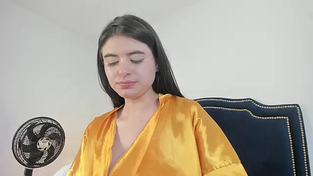 LiliCarterm online show from 21, 10, 2025