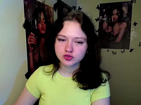 LadyAlice  online show from 15, 10, 2025