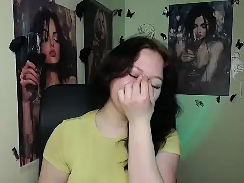 LadyAlice  online show from 10, 4, 2026