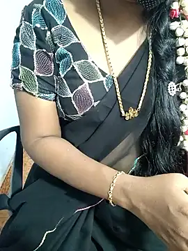 Snapshot of lolida69thamil chatting on 15, 5, 2026 lolida69thamil online show from 15, 5, 2026