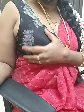 Snapshot of lolida69thamil chatting on 8, 6, 2026 lolida69thamil online show from 8, 6, 2026
