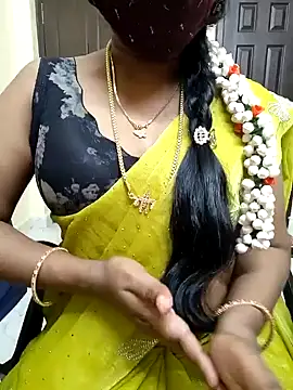 Snapshot of lolida69thamil chatting on 3, 8, 2026 lolida69thamil online show from 3, 8, 2026