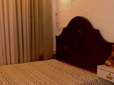 Adominatrixxxx online show from 6, 11, 2025