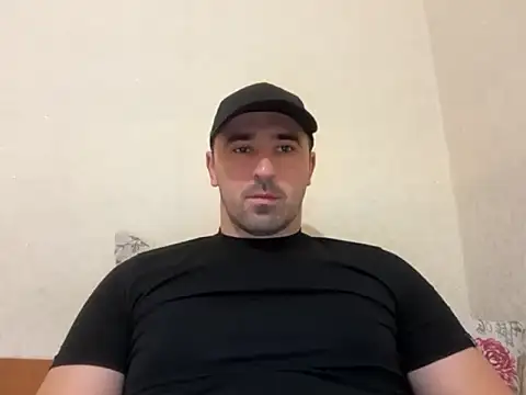 Hard to Obey online show from 14, 11, 2025