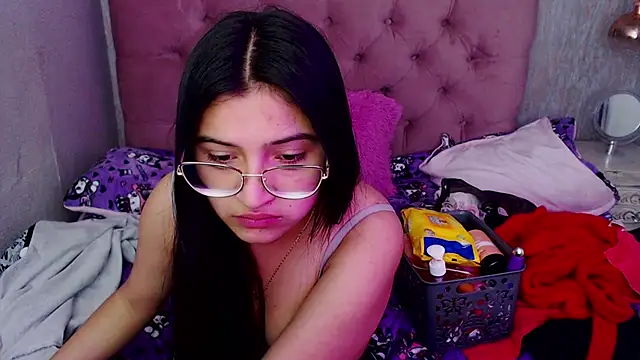 laurenelove online show from 10, 9, 2025