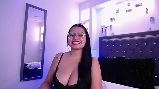 Snapshot of MelissaRhodes chatting on 3, 10, 2025 MelissaRhodes online show from 3, 10, 2025