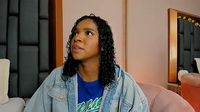 LisaMendez online show from 1, 12, 2025