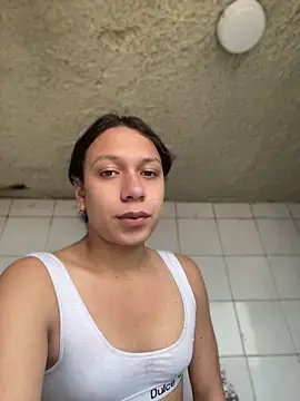 Snapshot of Tania_Gate chatting on 28, 6, 2026 Tania Gate online show from 28, 6, 2026