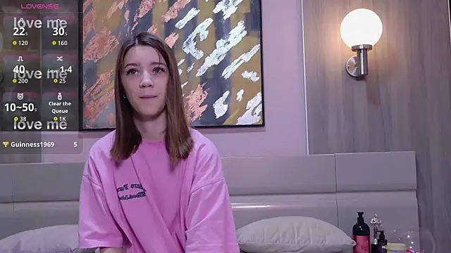 Alison kisss online show from 25, 9, 2025