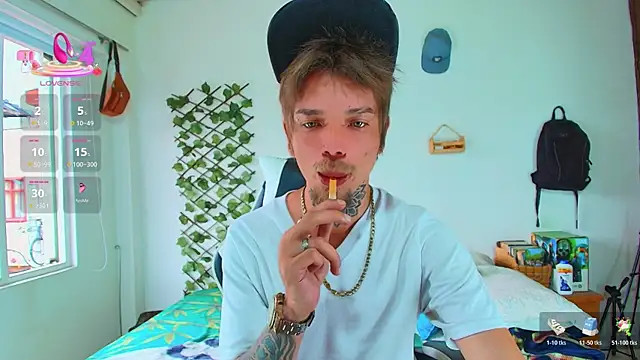 Snapshot of Gold_Loyal77 chatting on 7, 2, 2026 Gold Loyal77 online show from 7, 2, 2026