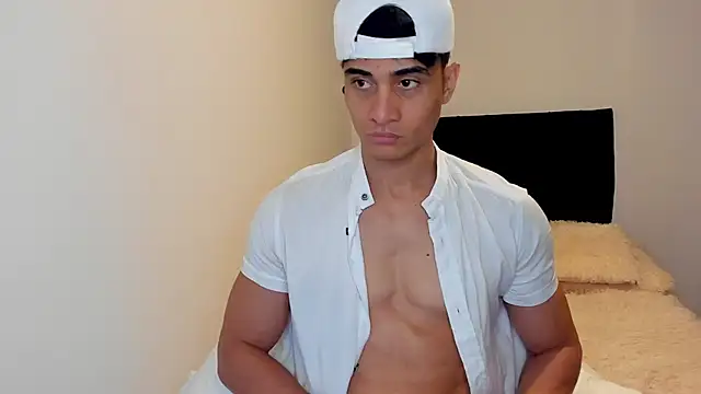 Snapshot of stylish_men chatting on 30, 9, 2025 stylish men online show from 30, 9, 2025