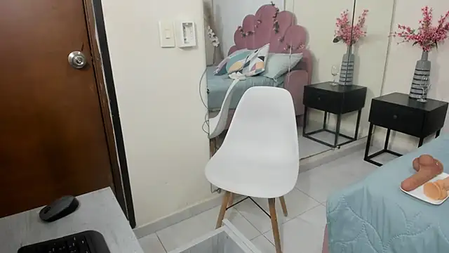 kiraGeiner online show from 14, 3, 2026