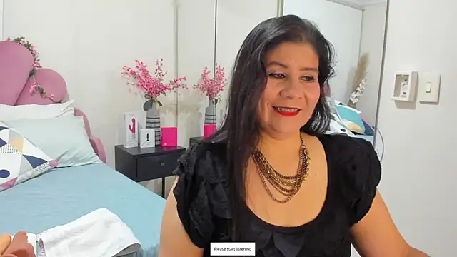 kiraGeiner online show from 6, 4, 2026